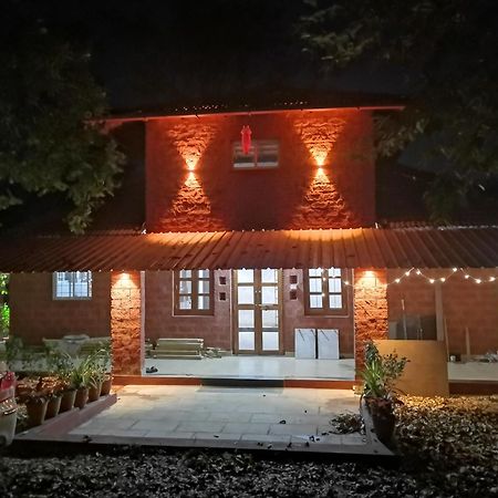 Sarvoday Eco Homestay, Sawantwadi Екстериор снимка