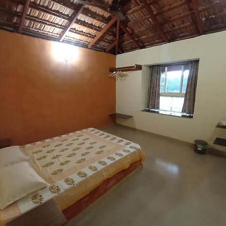 Sarvoday Eco Homestay, Sawantwadi Екстериор снимка